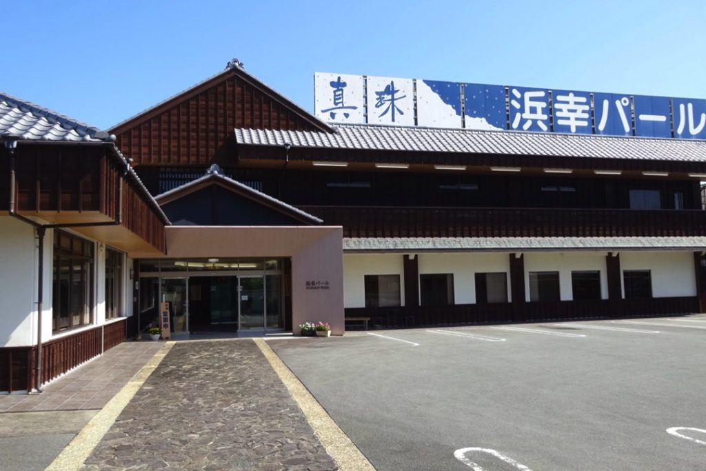 高品質な真珠をカジュアルに楽しむ_浜幸パール1